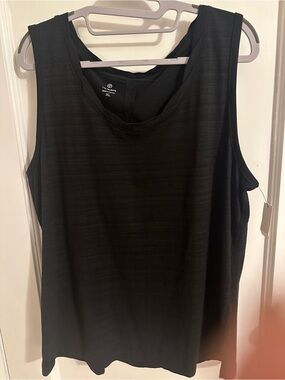 Talbots Black Sleeveless Scoop Neck Tank Top